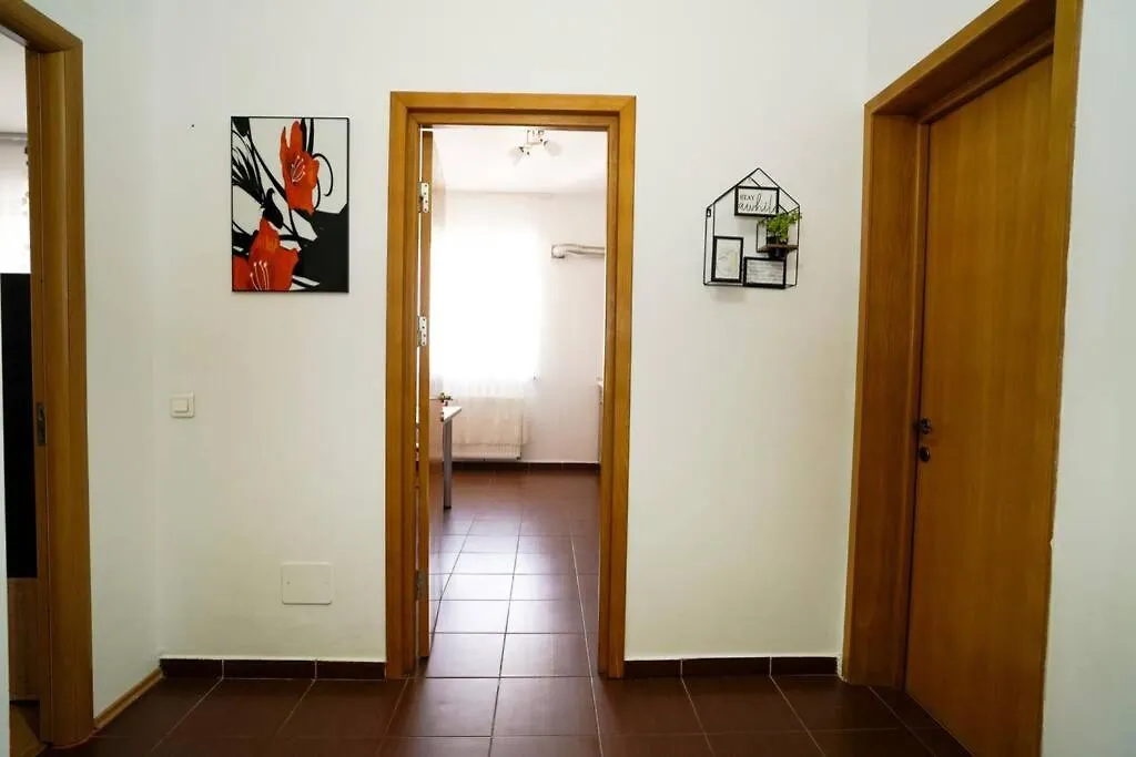 Sky Modern 1 Bedroom Apt W Free Parking Bucarest